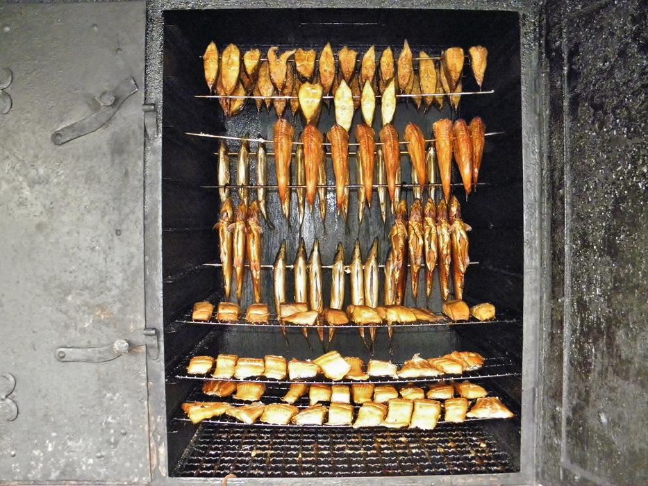 Smoking Oven Fisherman Snack