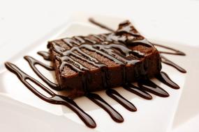 Brownie Dessert Cake