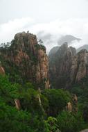 Huangshan cliffs scenery