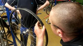 Bike Rim Centering Wheel Truing