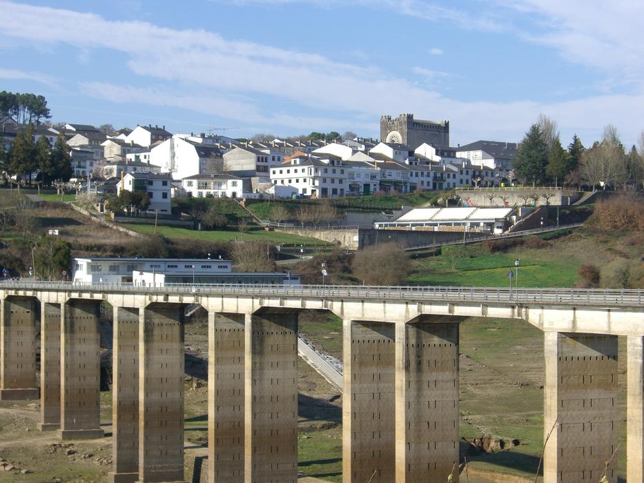 Rio Portomarin city Bridge