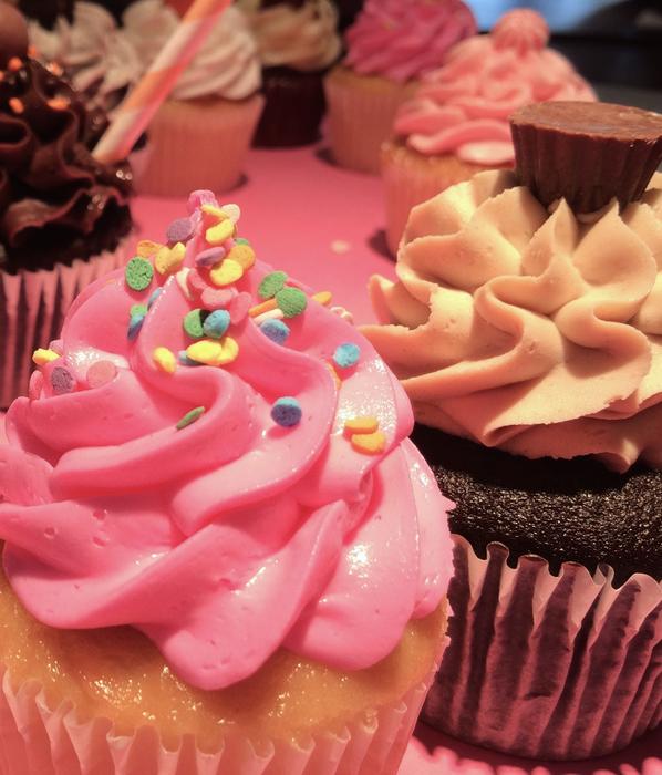 Cupcakes Dessert Pink