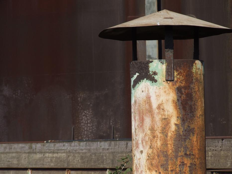 Rusted Chimney Oven