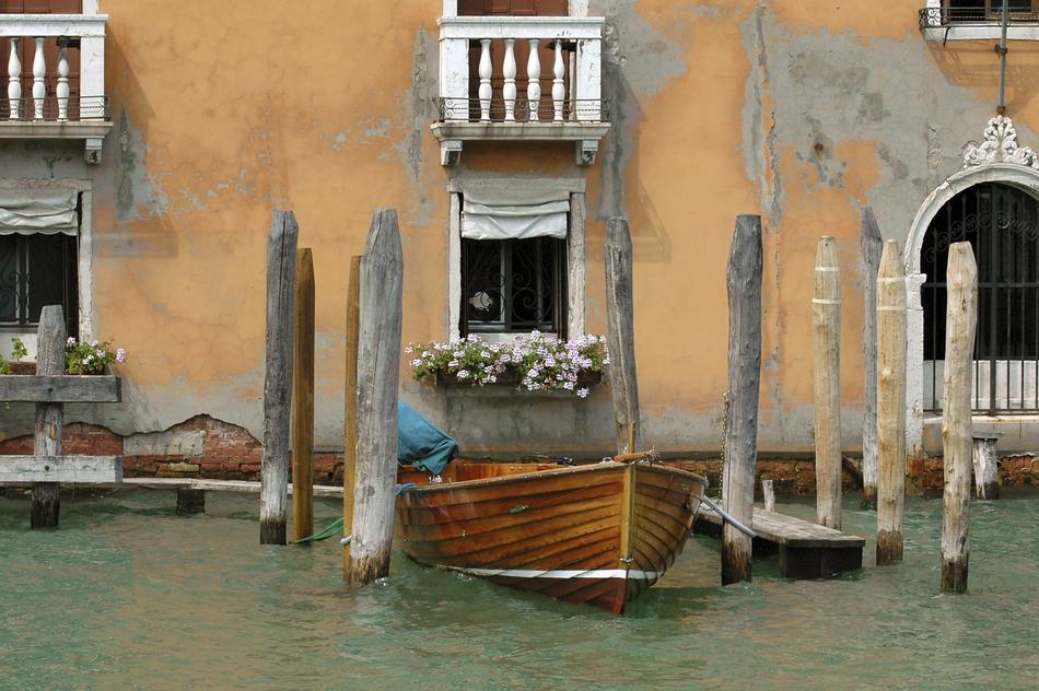 Venice Barca Channel