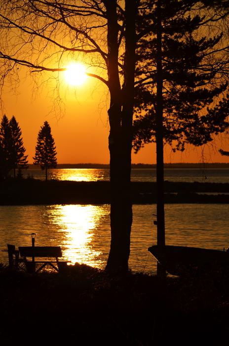 Sunrise Lake Coast