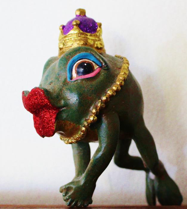 Frog Queen Rotermund