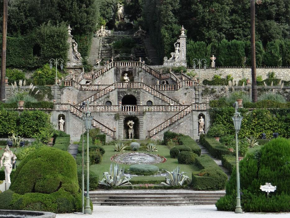 Garden Of Villa Garzoni Tuscany
