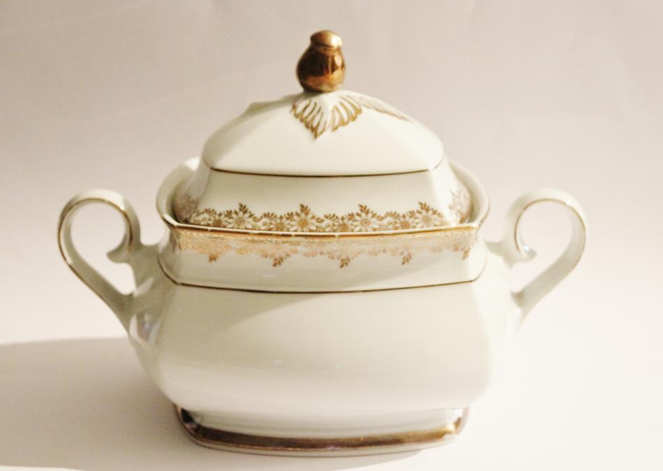 Soup Tureen Antique Gold Edge