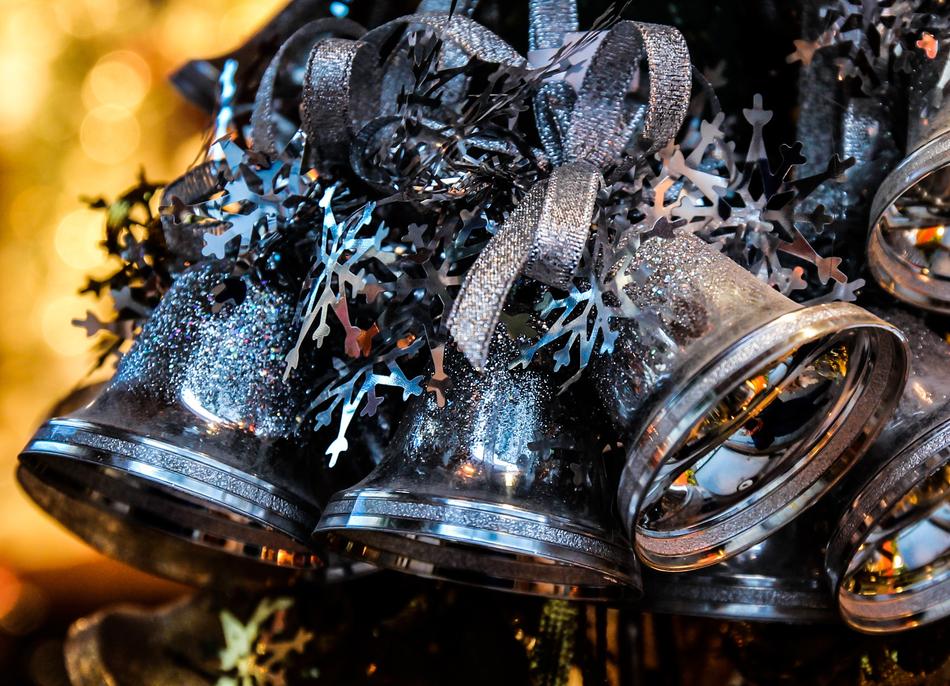 Christmas Bells Market