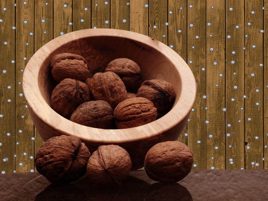 Walnuts Christmas Advent