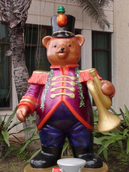 Bear Christmas Trumpet