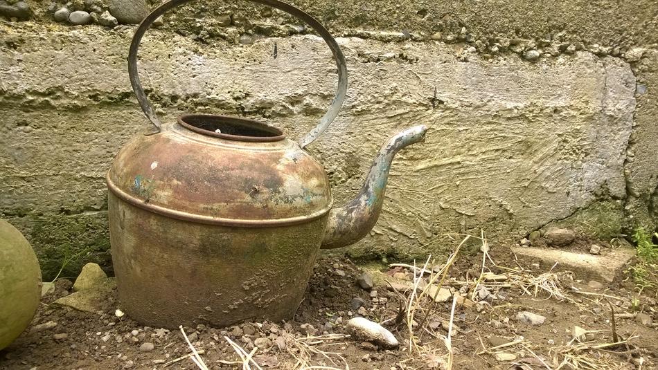Kettle Old Rusty