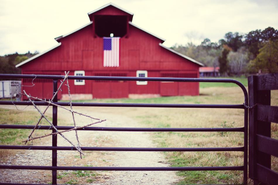 Barn American Farm