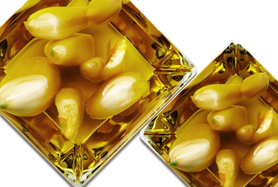 Garlic Oil in glass