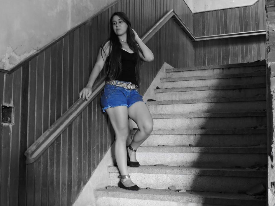 Girlfriend Linda Model