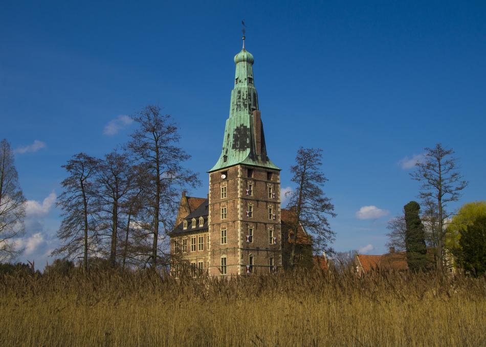 Castle Raesfeld and Grain field