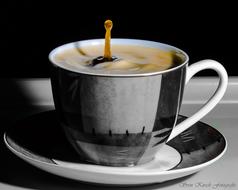 patterned coffee mug
