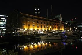 London Nocturnal Marina Tower