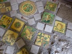 old Mosaic Flow Tile