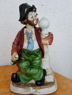 Figurine of a funny hobo