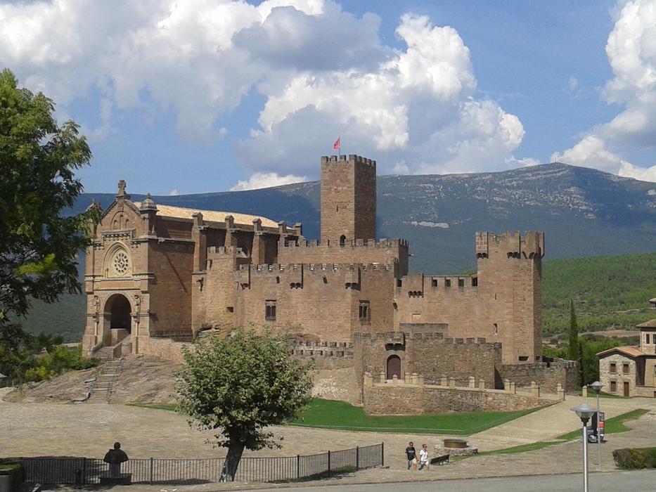 Castle Javier