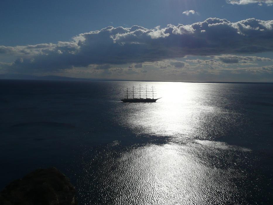 Moonlight Sailboat 5 Mats Cloudy