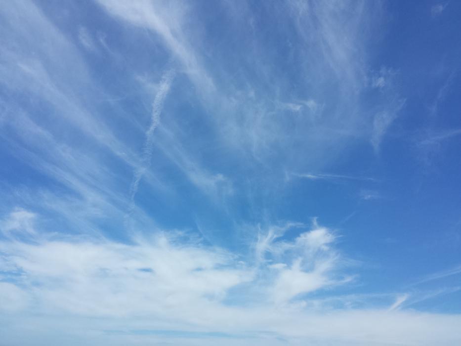 Sky San-Serbian