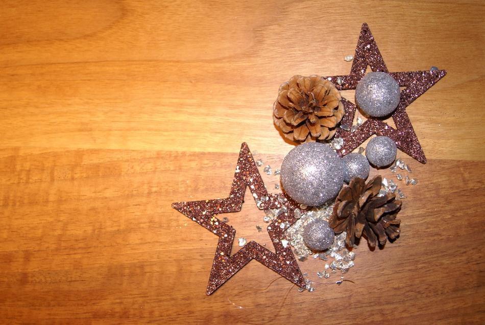Christmas Bauble Wood