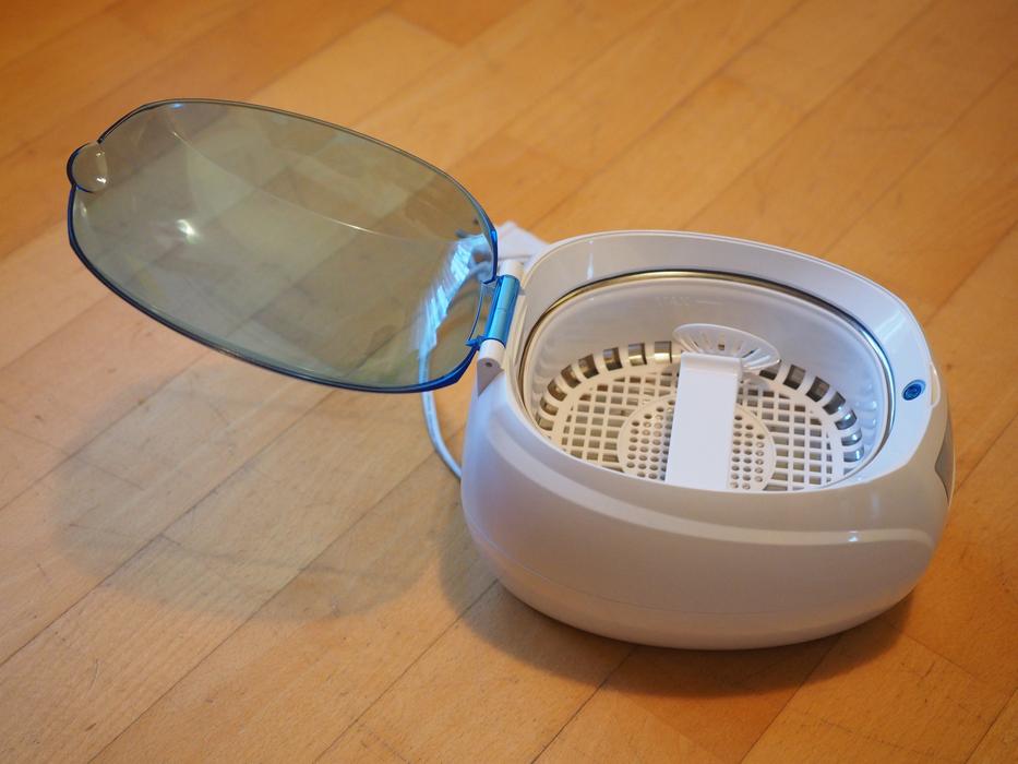 Ultrasonic Cleaner Devices Open