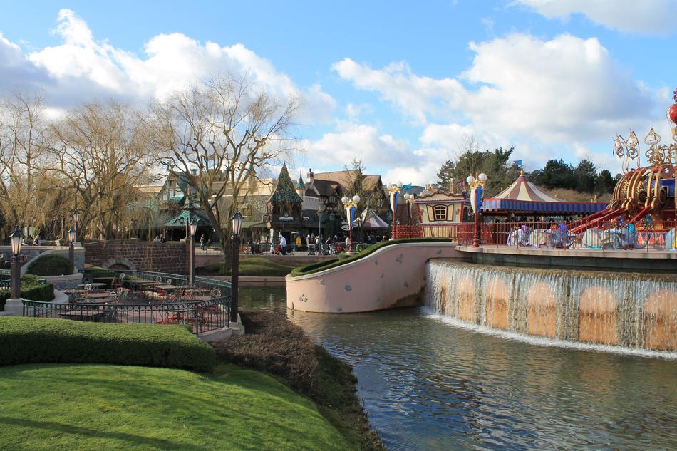 Carousel Pond Waterfall