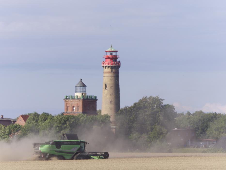 Lighthouse Rügen Harvest Cape