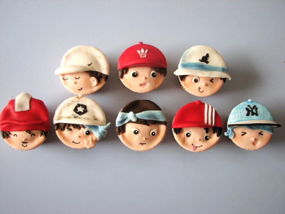 Cupcake Faces Decorated Snacks