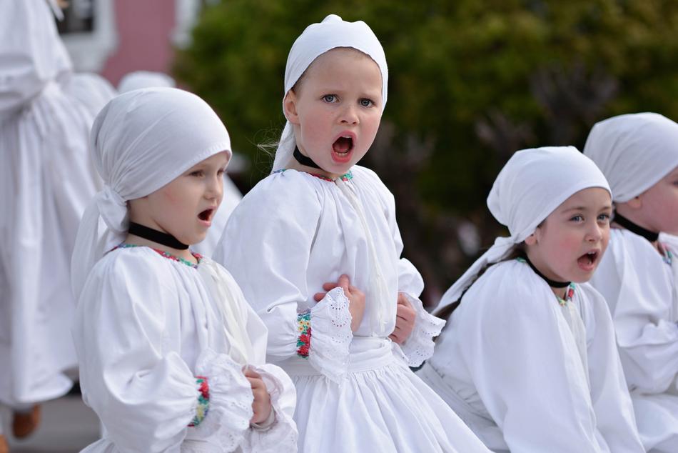 Folklore Children Vocal