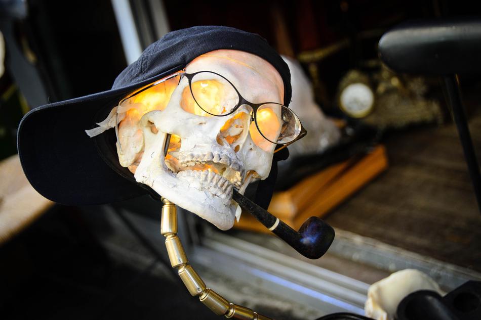 Skull And Crossbones Flea Market