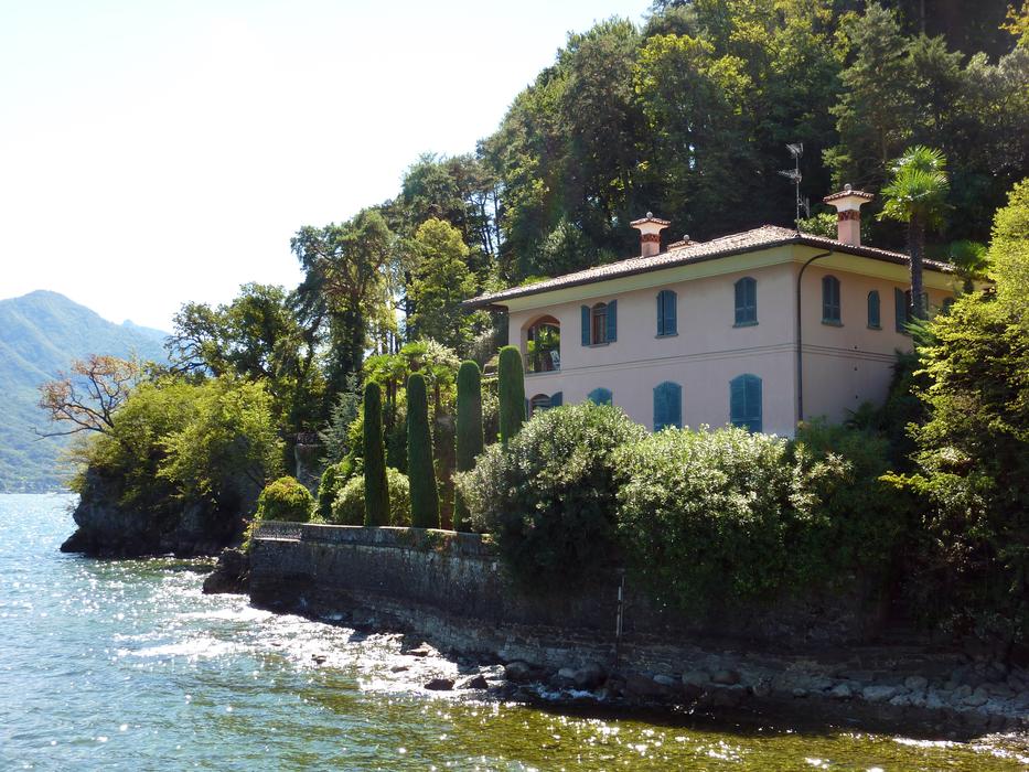 Italy Lake Como Basant Di