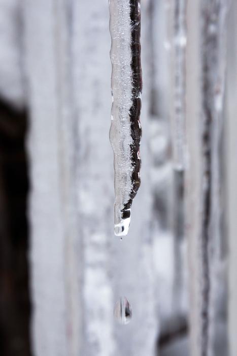Ice Icicle Drip