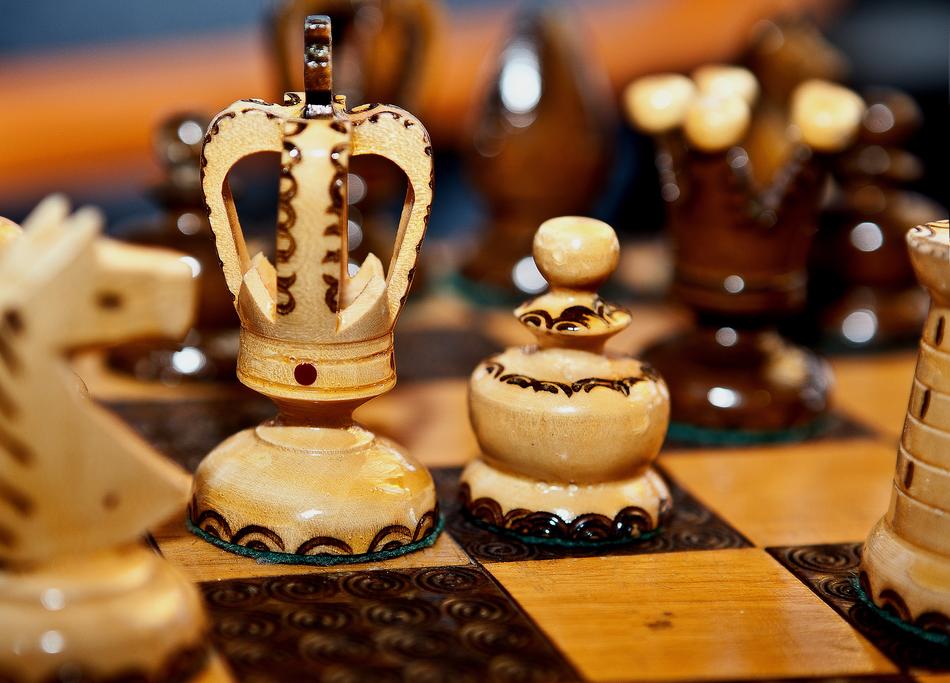 Chess Wooden Rzeżbione