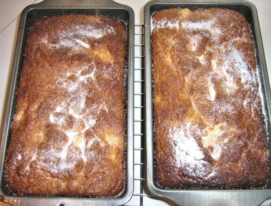 Sweet Baking Apple Cakes
