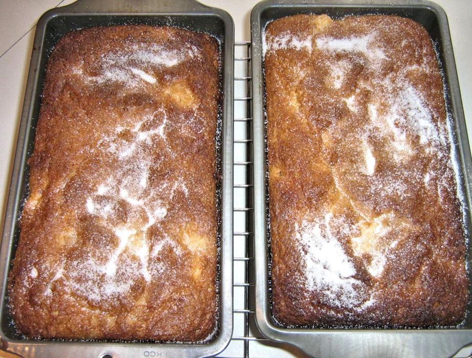 Sweet Baking Apple Cakes