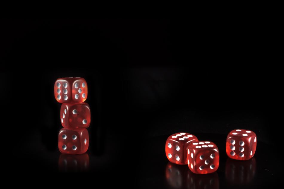 Cube Gambling Play
