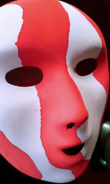 Carnival mask in red and white
