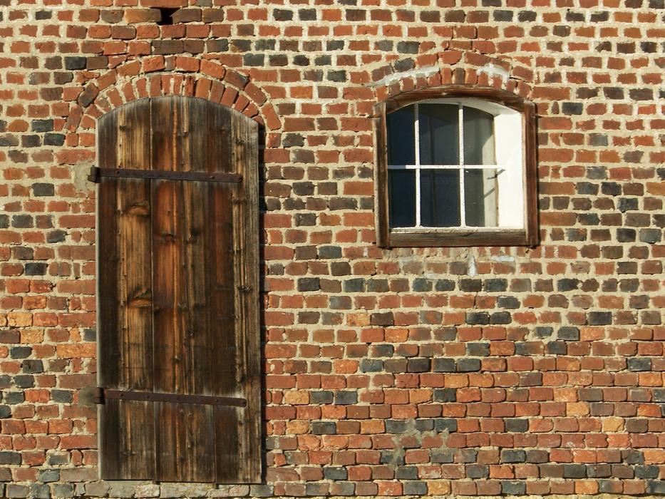 Wall Brick Formerly