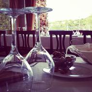 Glasses Olives Puglia stemware