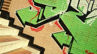 Graffiti Wall Spray