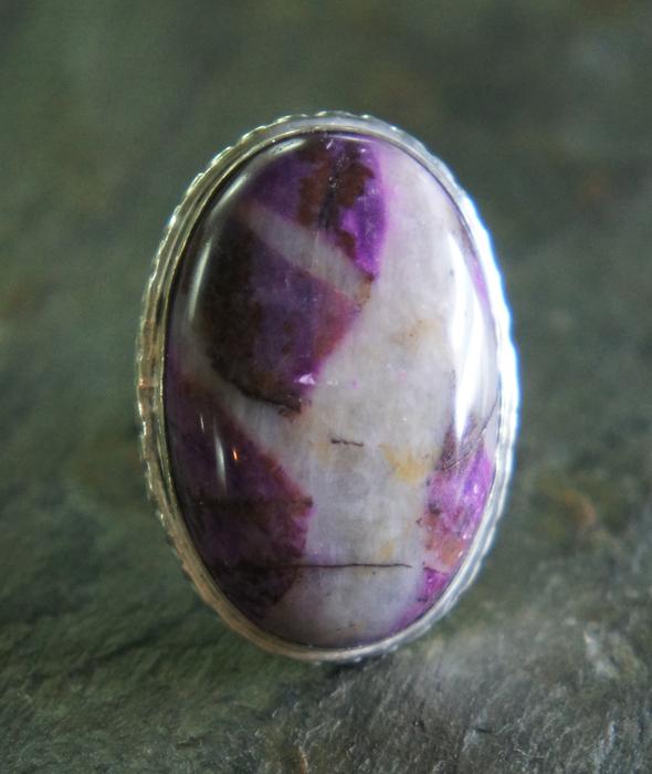 Silver ring Ruby Zoisite Oval