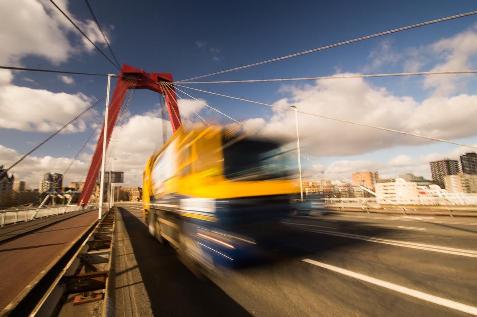 Tuck Bridge Motion