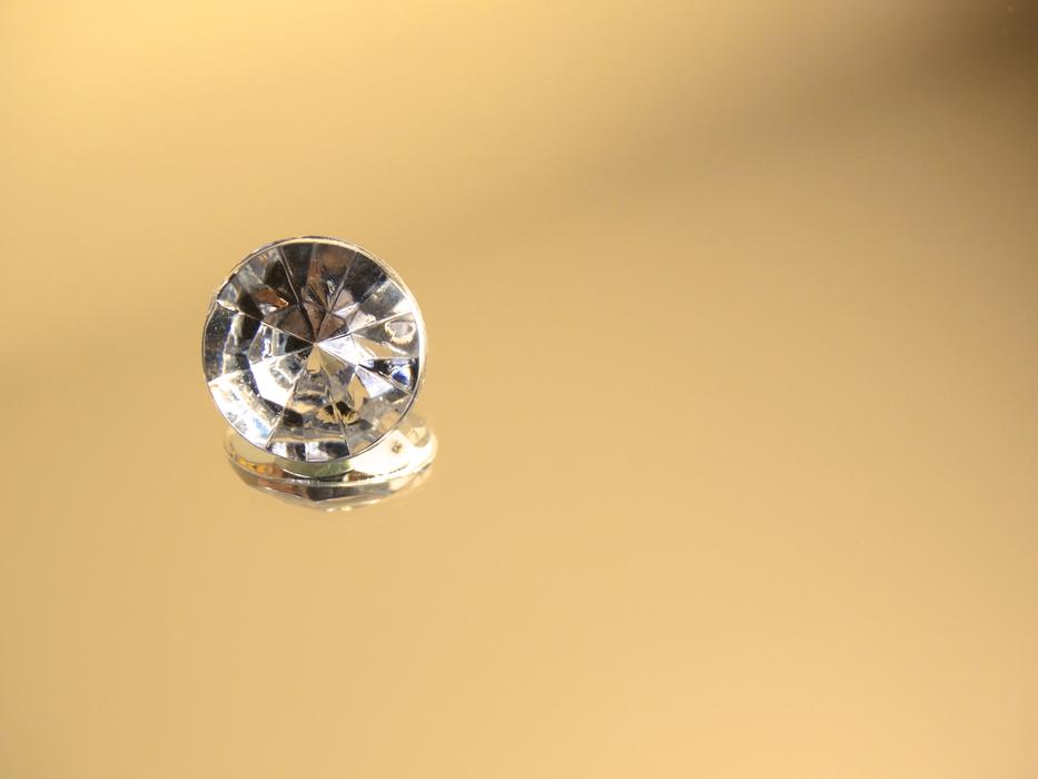 Jewellery Imitation Gloss Light