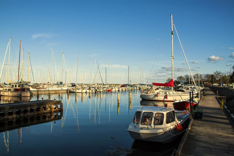 Dock Sailboat Manzara3