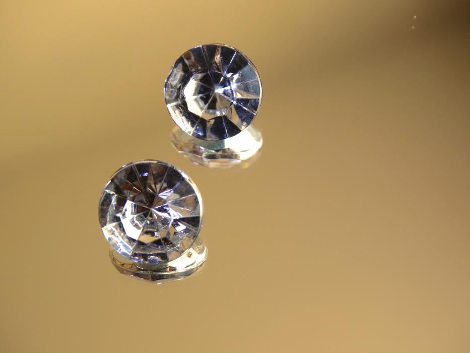 Jewellery Imitation Gloss Light