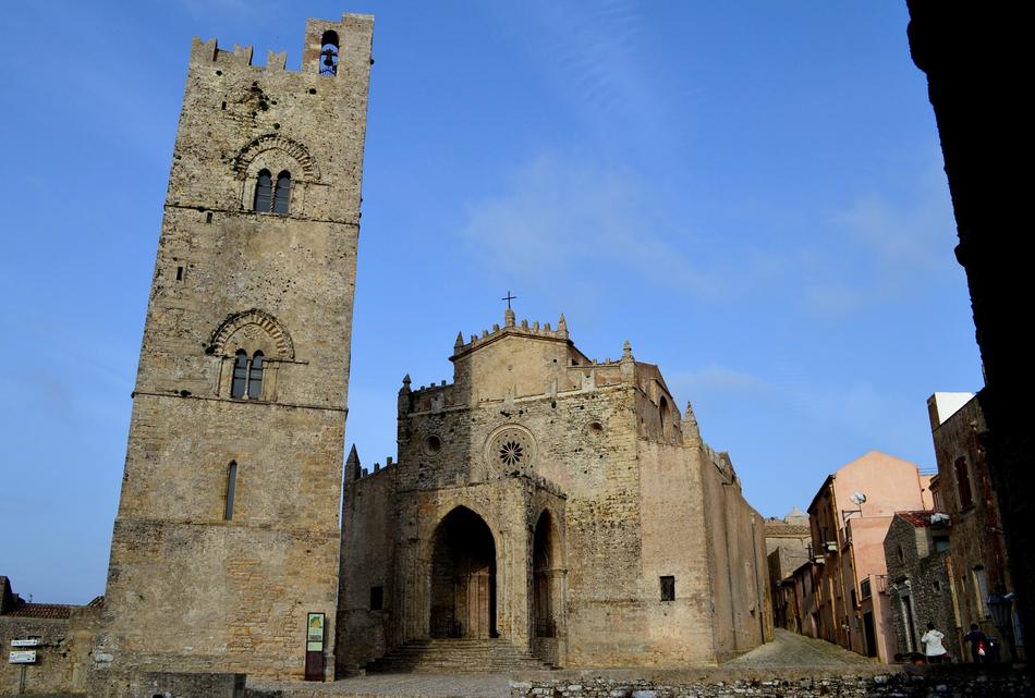 Erice Duomo Sicily Middle